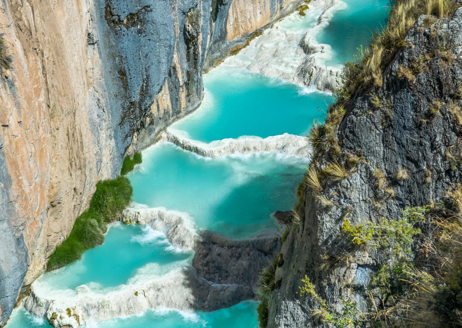 Aguas Turquesas de Millpu